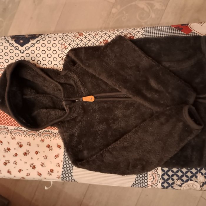 Polarowa bluza chłopięca