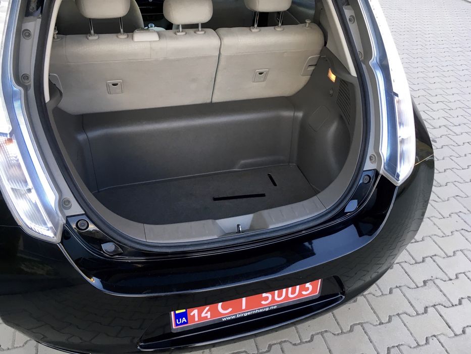 Nissan Leaf, ніссан ліф,нісанчик,електрокар,електроавтомобіль,електро