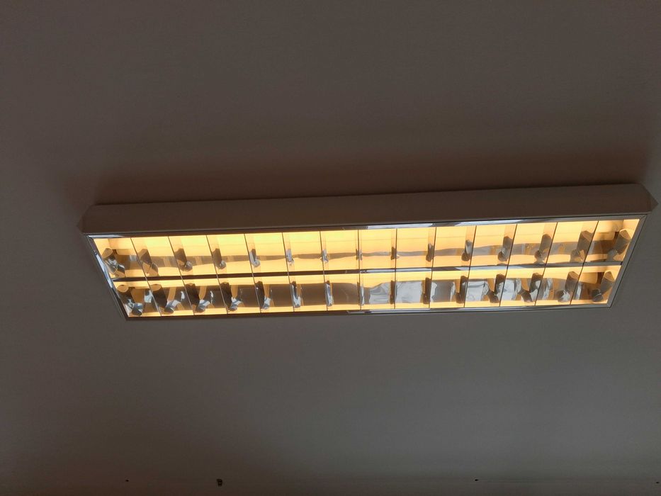 Lampy biurowe 4 sztuki