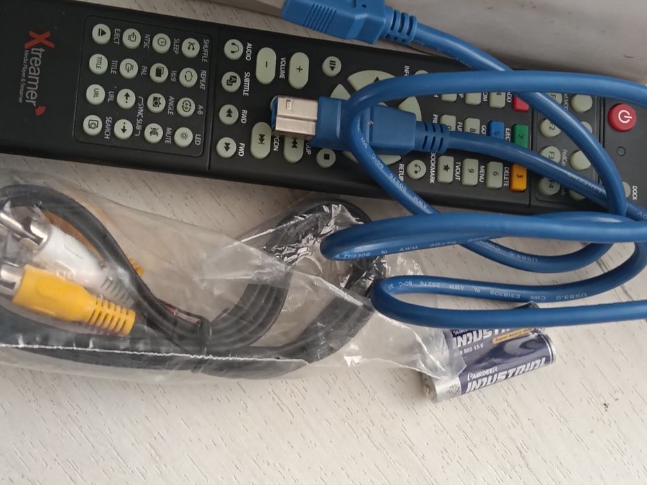 Медіаплеєр Xtreamer side winder2