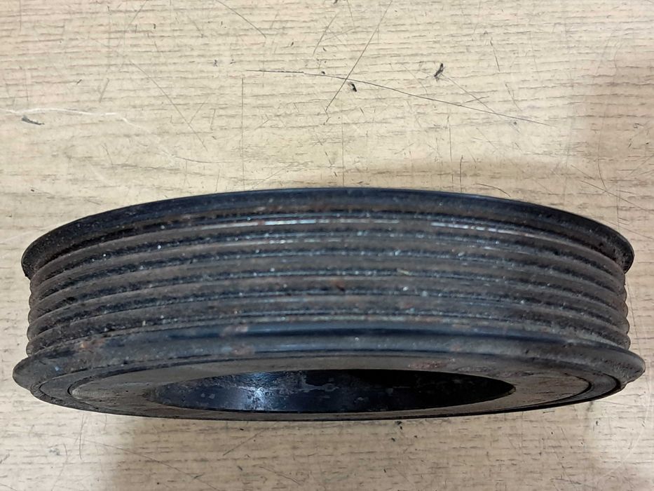 Koło pasowe wału korbowego 1.8 2.0 TFSI AUDI A4 B8 A5 8T VW Seat Skoda