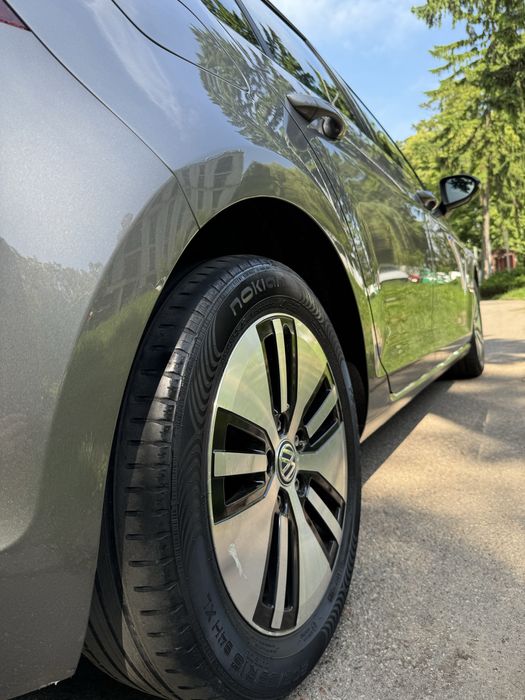 e-golf 2015  свіжопригнаний