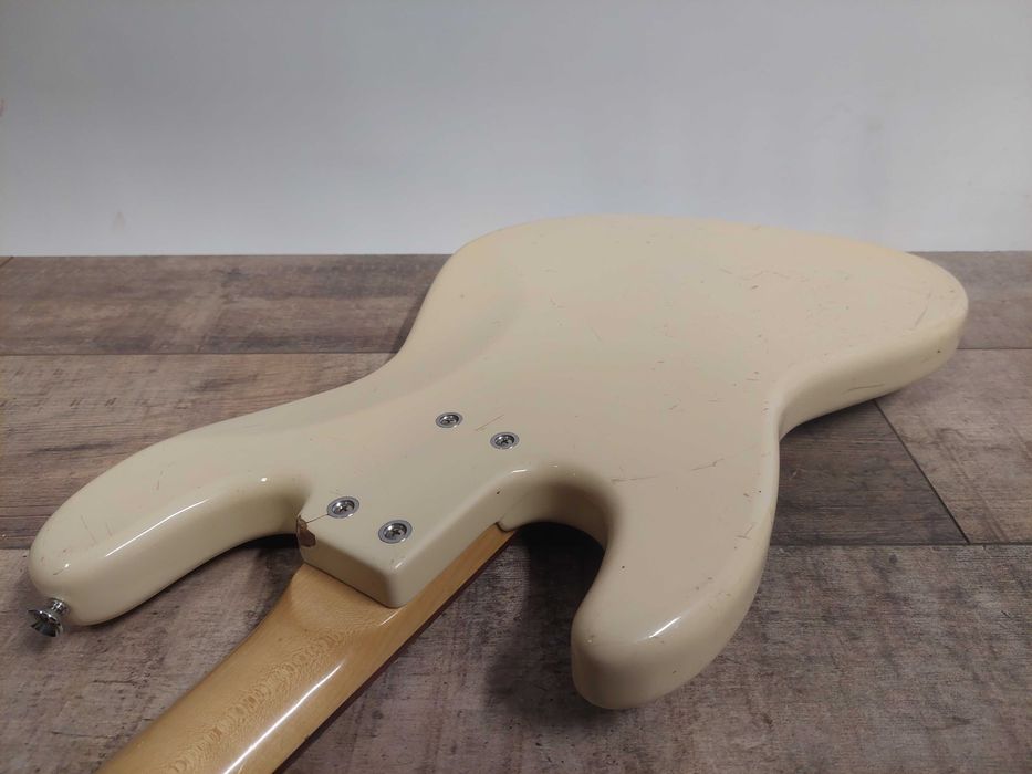 Maruszczyk Elwood 4 gitara basowa 4 strunowa