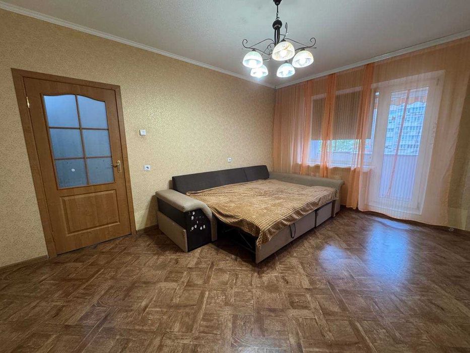 Аренда 2-х комн.кв .Пески ул.Новокузнецкая 5 А .