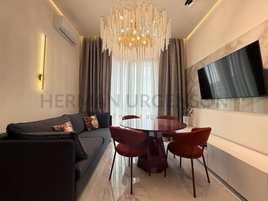 Продаж 2к квартири 63 кв. м / вул. Легоцького, ЖК Park Land