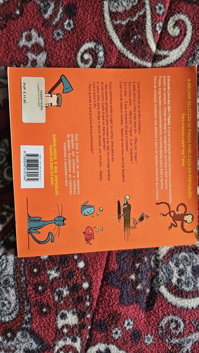 Livro O Grande Livro de 365 piadas