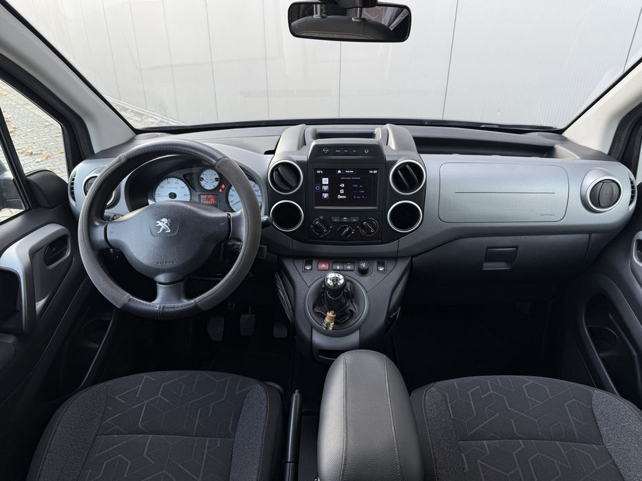 Peugeot Partner 1.2 PureTech 110KM *Navi*Kamera*Bezwypadkowy* Zamiana