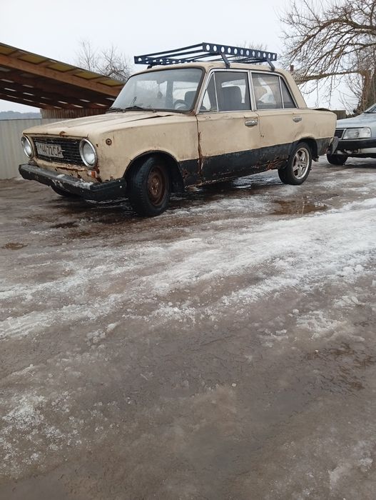 Продам ваз 2101 торг у капота