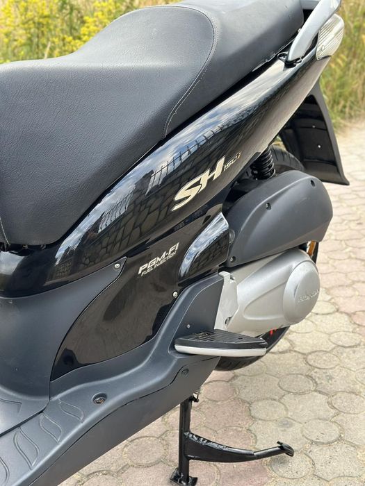 Скутер Honda sh 150