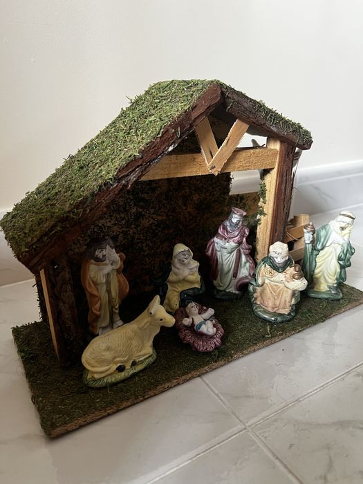 Presépio Tradicional com 8 Figuras – Conjunto Completo