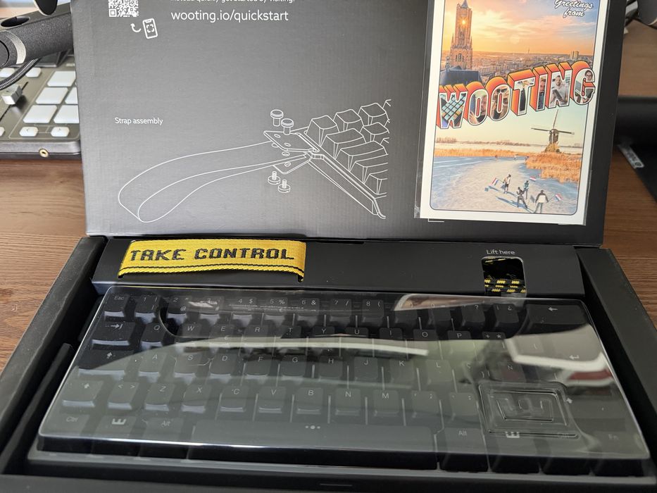 Whoooting HE60 Gaming Keyboard – Professional FPS64564118386945122