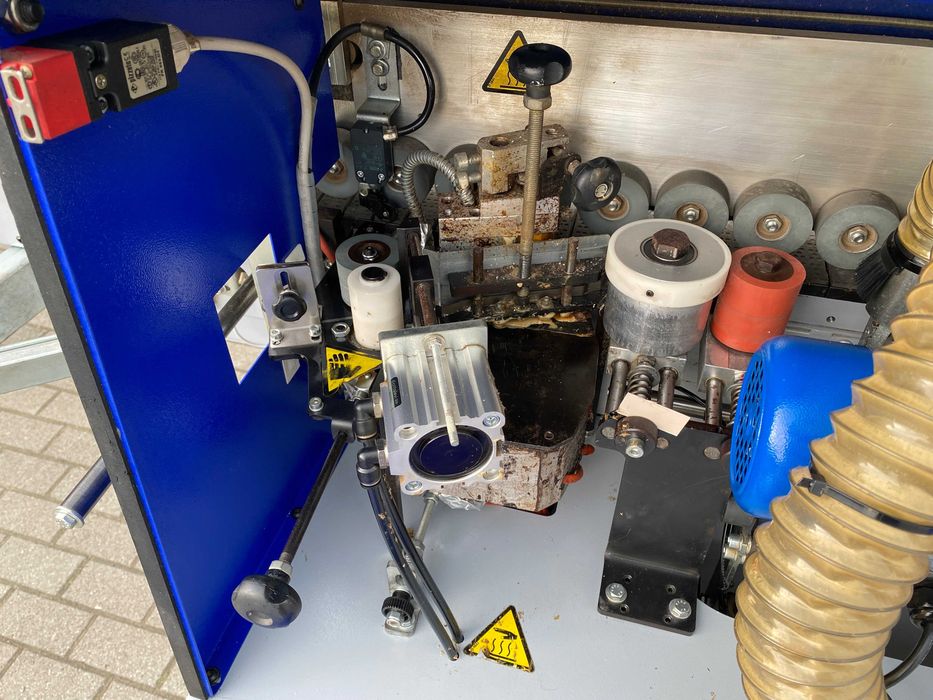 Okleiniarka Felder G 330 z cykliną gąsienicą