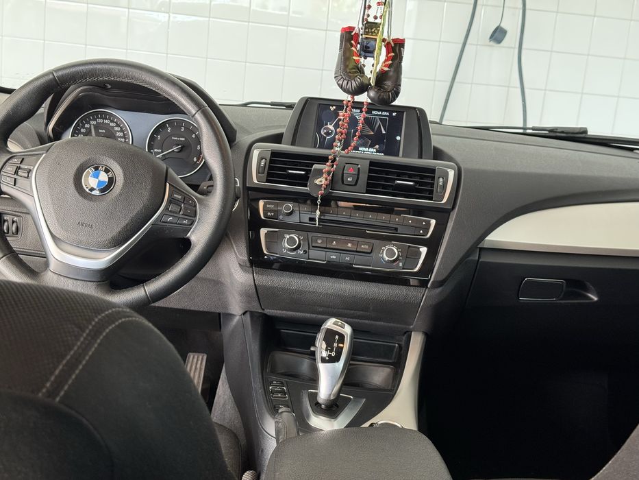 Bmw serie 116d  ( 2016 )
