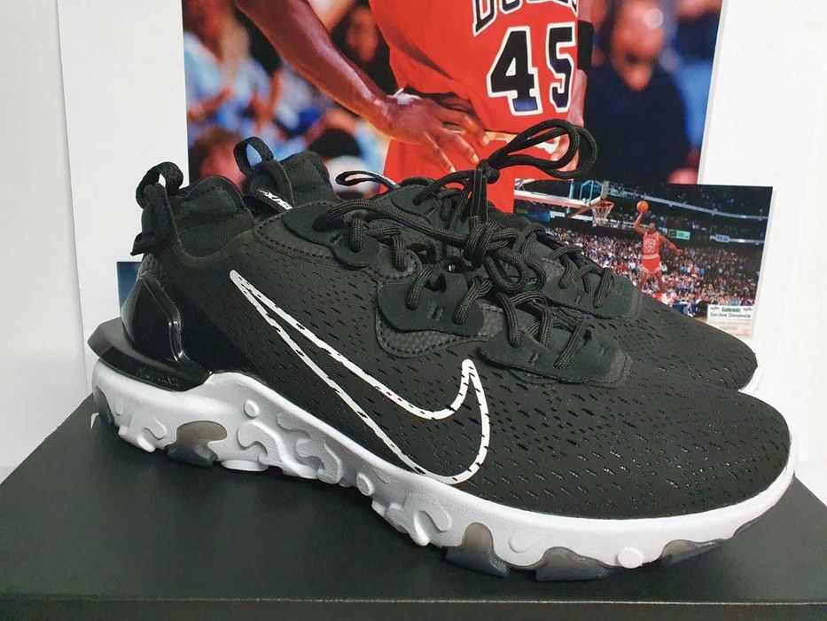 Кросівки Nike React Vision Black White