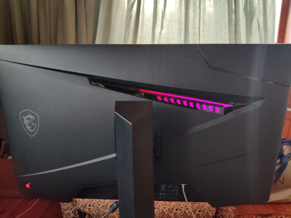 Монитор MSI Mag274qrfqd-e2