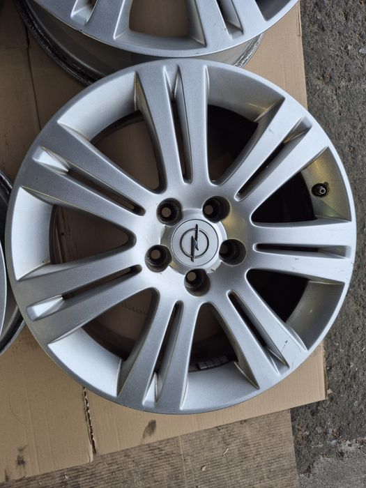 Felgi aluminiowe Opel 17cali 5x110 Vectra C Signum