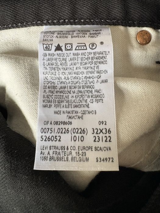 Spodnie jeansowe LEVIS 751