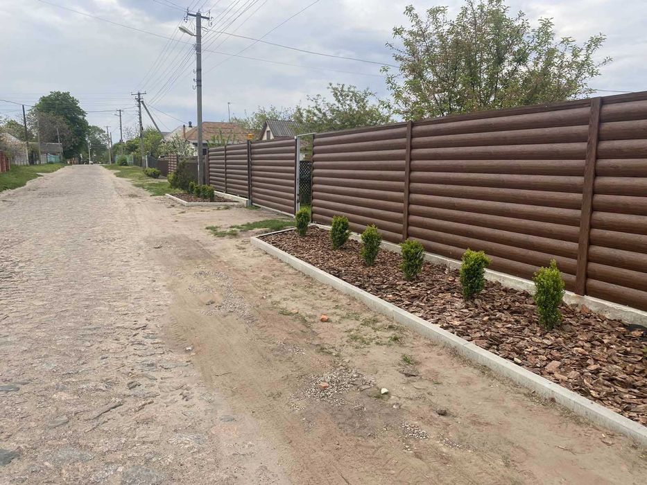 Профнастил та металочерепиця- надійна покрівля