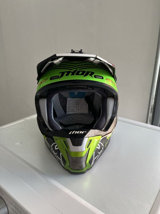 Capacete Monster Energie Pro circuit Oficial Thor