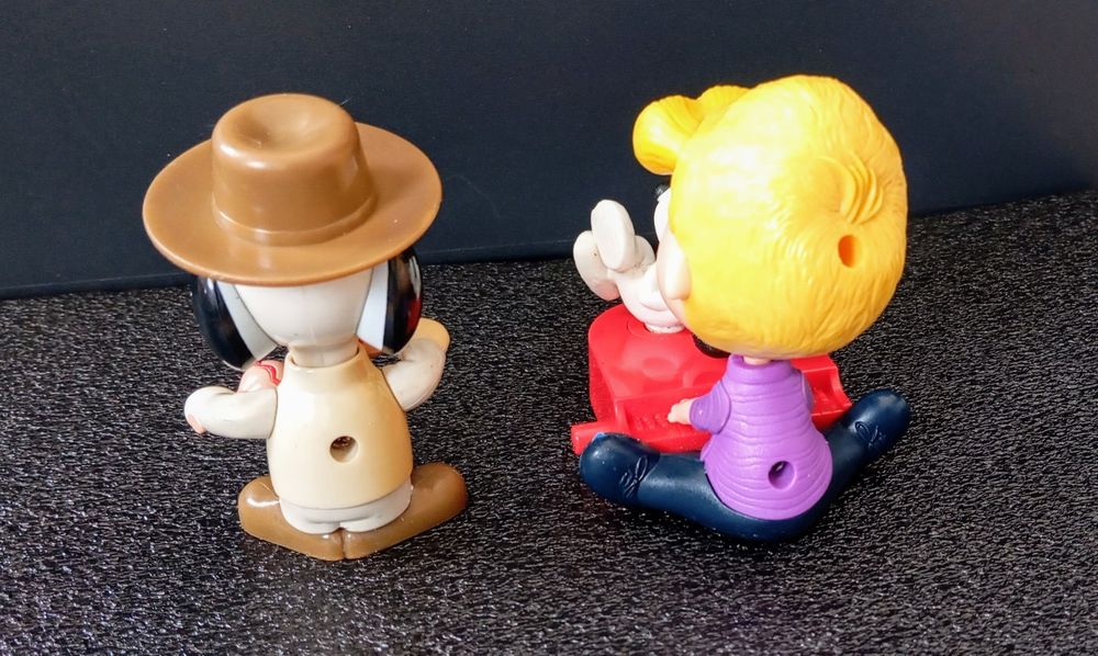 McDonald's Snoopy 1999 e 2015.
