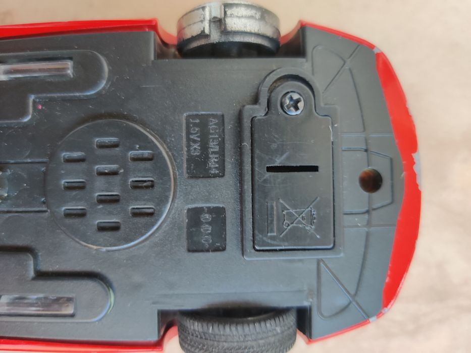 Машинки- моделі, іграшки