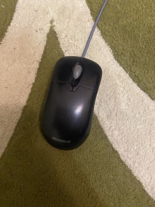 Комп’ютер (системний блок + монітор + клавіатура + миша)