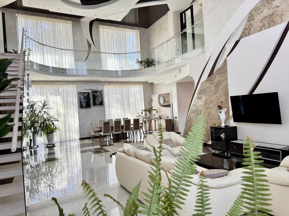 Аренда роскошного дома в элитном поселке Сосновый Берег