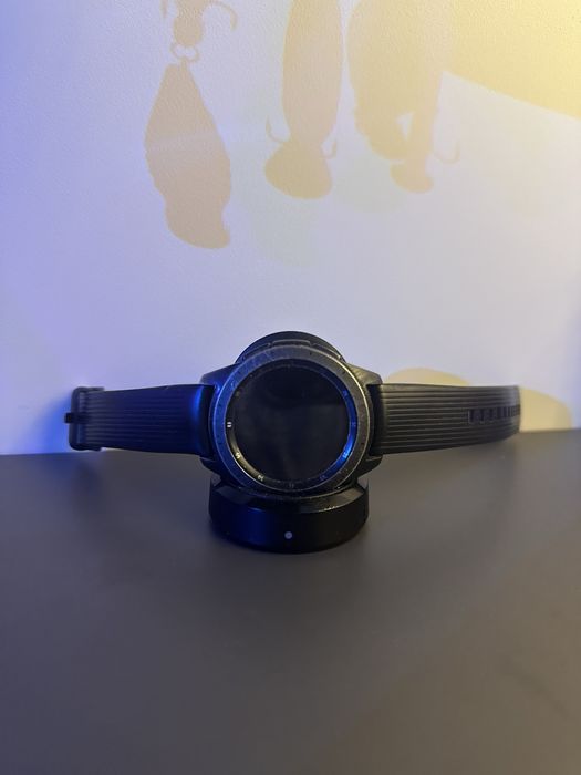Samsung galaxy watch SM-R810