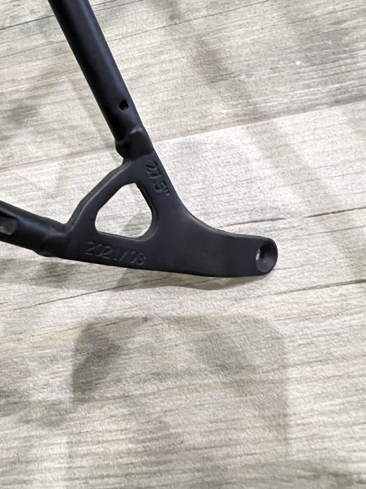 Крылья/Болотники/Багажнік оригинал Cube Acid 27,5 полноразмерные