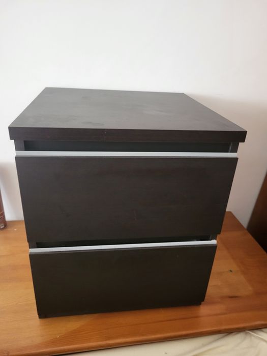Cama de casal preta