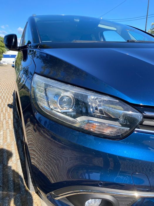 Renault scenic 1.5 dci Hibrid Assist intense