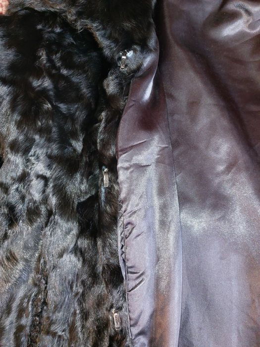 Шуба натуральна козлик 48- 50 розмір