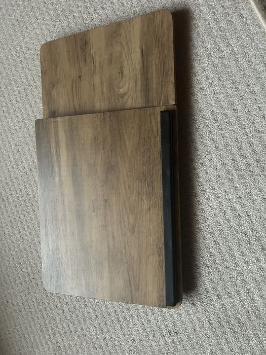Deska pod laptopa