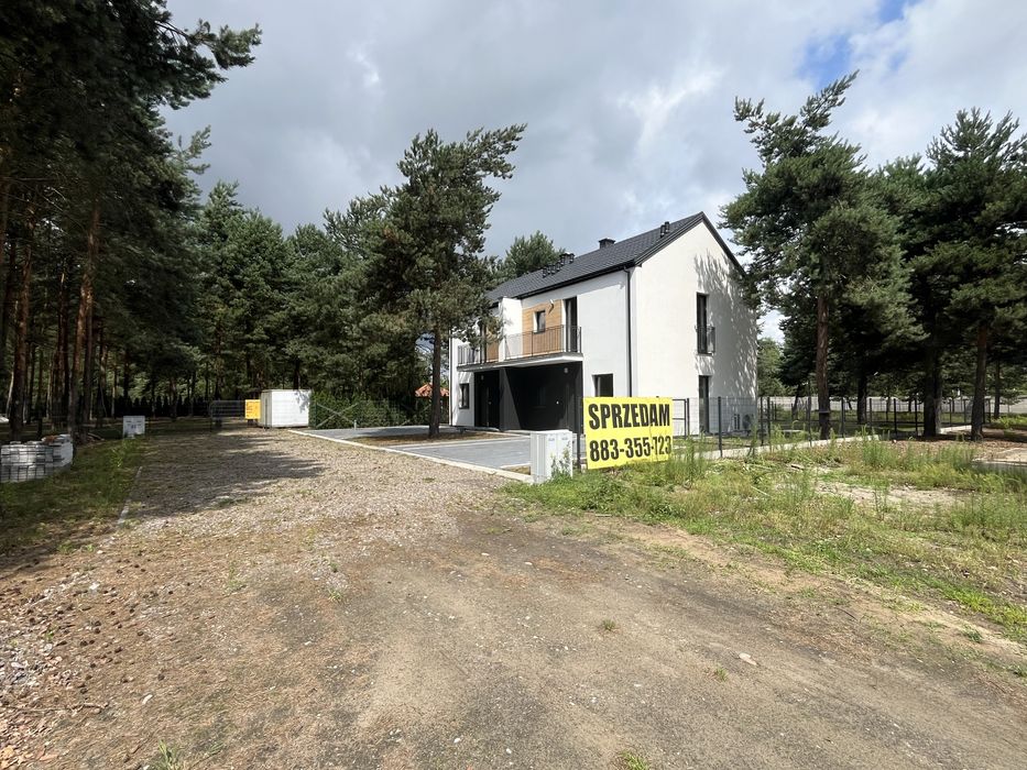 Blizniak  80m2 dzialka 400m2 stan deweloperski