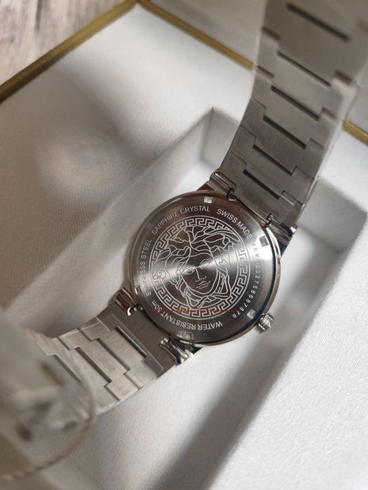 Годинник Versace Greca Logo VEVH00720 Оригінал
