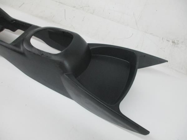 Consola central TOYOTA Yaris (_P9_)