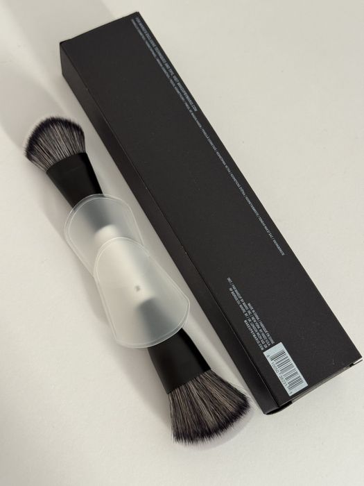 Nowy dwustronny pędzel do makijażu F4 Makeup by Mario