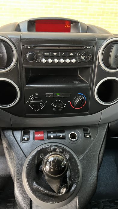 Citroen berlingo 1.6 hdi 3 lugares ( 2015 )