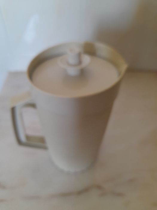 Various Tupperware Containers430582819591956486