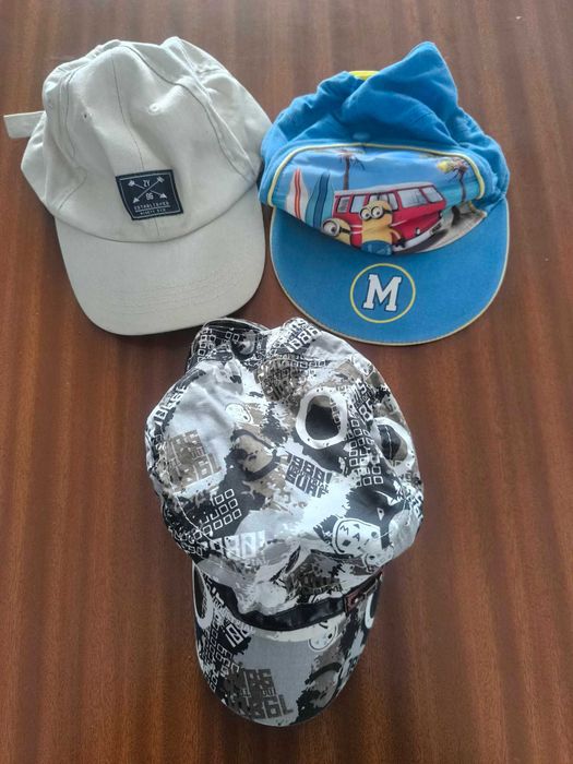 Bonés para criança