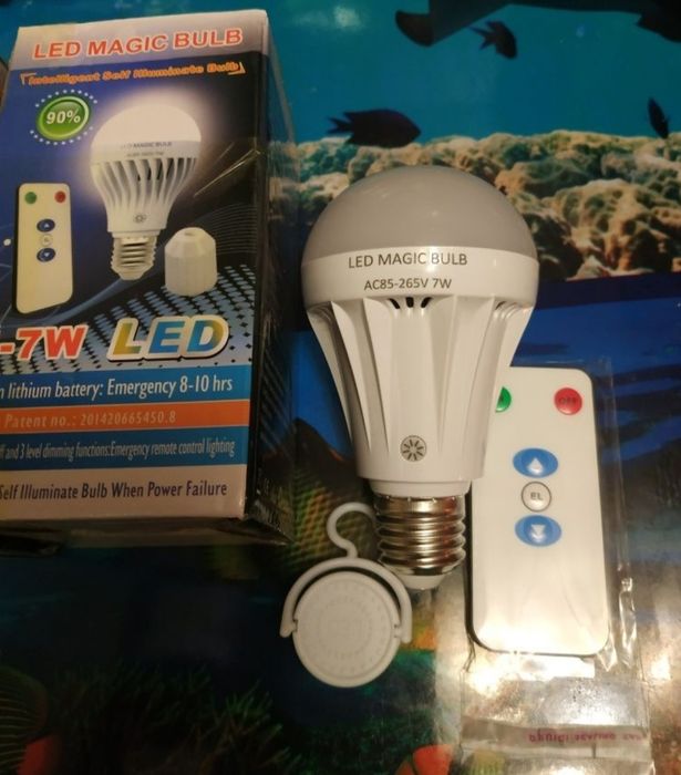 Лампа с пультом на аккумуляторе