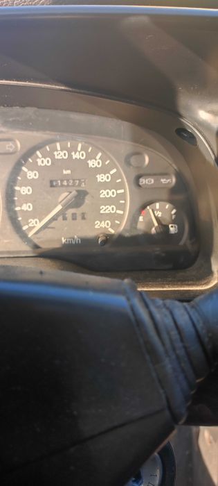 Carrinha a diesel Ford Mondeo 1.8 (BNP) c/ tecto de abrir - 1150€