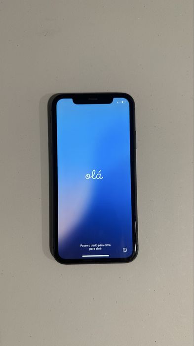 iPhone 11 64GB - Excelente Estado - Desbloqueado - Bateria 74%