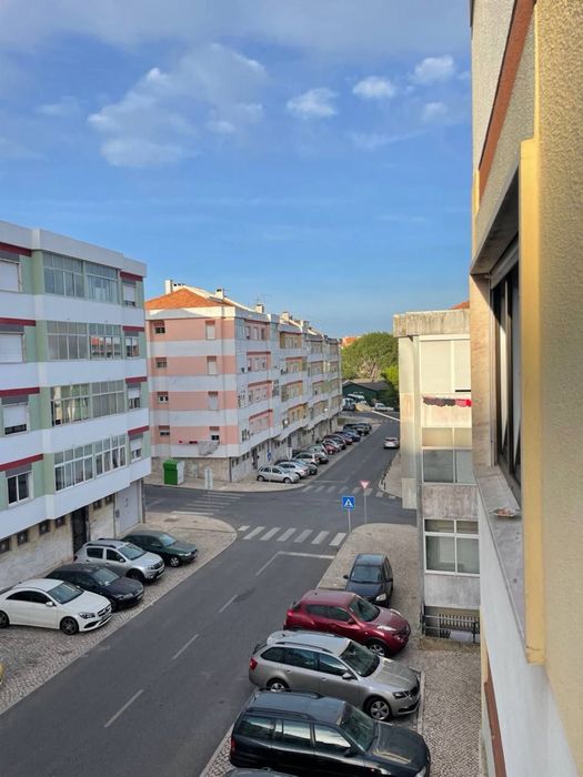 Quarto acolhedor com casa de banho privativa