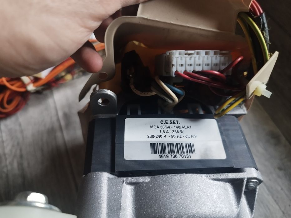 Плата управління пральною машинкою Whirlpool Вірпул 461975300801