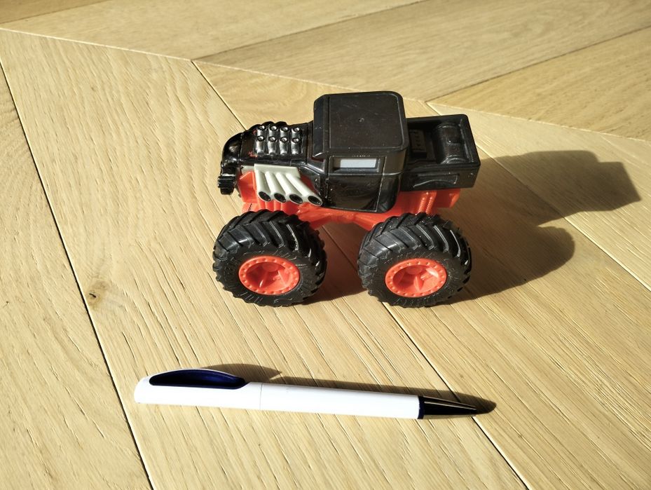 Monster truck zabawka