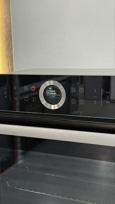 Комплект новий. Духовка HBG635BB1 та мікрохвтльовка BFL524MS0