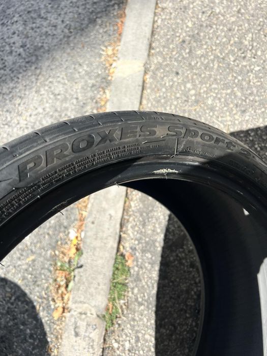 255/35/19 Toyo Tires 2 pneus
