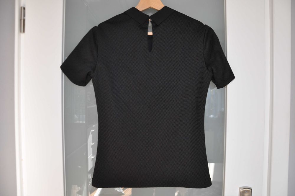 Koszulka czarna MOHITO