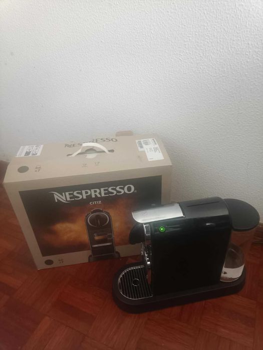 Maquina de café Nespresso